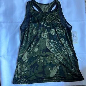 NWT Old Navy Active Go-Dry Racerback tank
